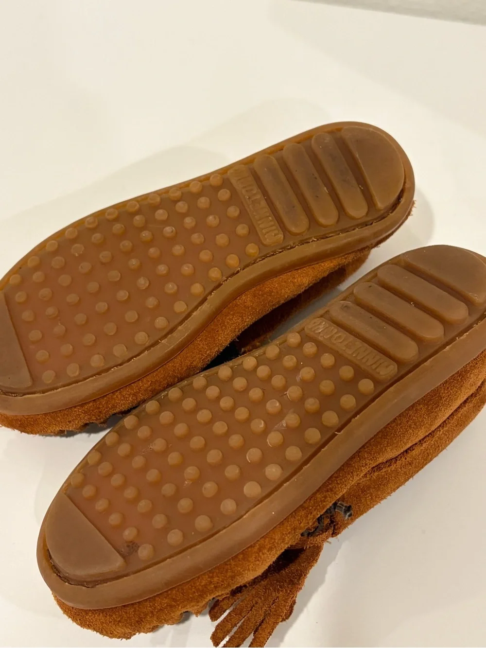 Authentic Minnetonka toddler size 8 Suede Fringe Moccasins - Cognac Brown